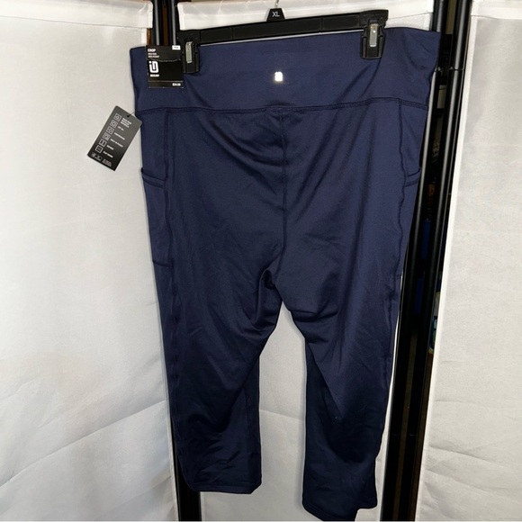 Ideology Plus Size Cropped Leggings Navy Size 1X - Picture 2 of 3